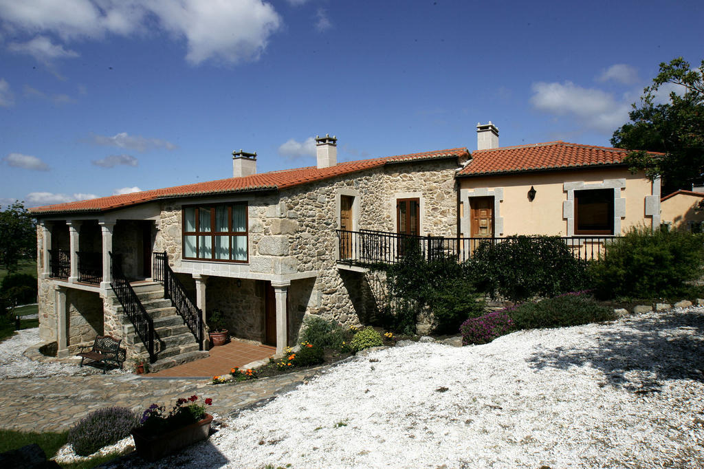 Casa Da Botica A Estrada Vandrerhjem Os Casares Eksteriør bilde
