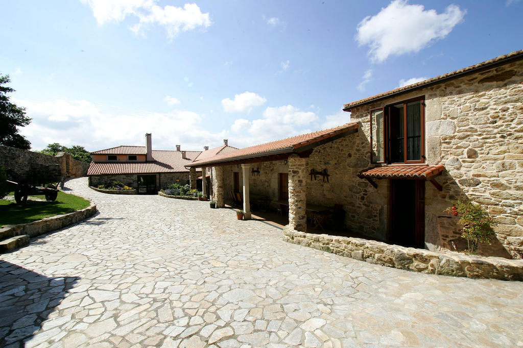 Casa Da Botica A Estrada Vandrerhjem Os Casares Eksteriør bilde